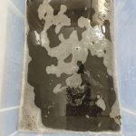 エアコンクリーニング後の汚水。