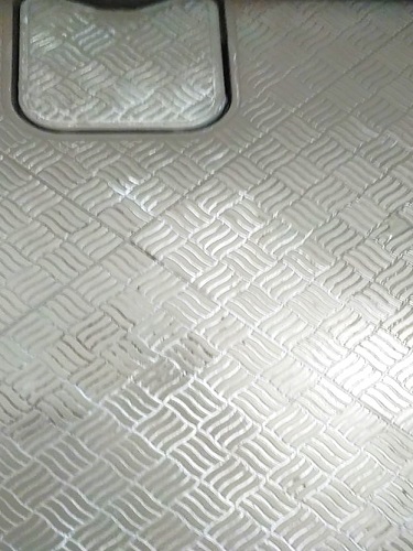 埼玉県さいたま市の浴室クリーニング、床の洗浄前【お掃除どんちゃん】