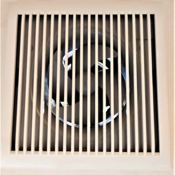 草加市で引越しハウスクリーニング、洗面所の換気扇カバー洗浄後【お掃除どんちゃん】