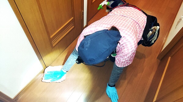 さいたま市【家事代行 掃除代行】床の掃除、お掃除どんちゃん