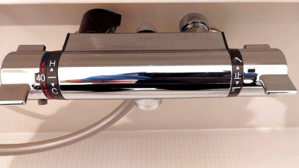 草加市の空室クリーニング、浴室のカラン、洗浄後【お掃除どんちゃん】